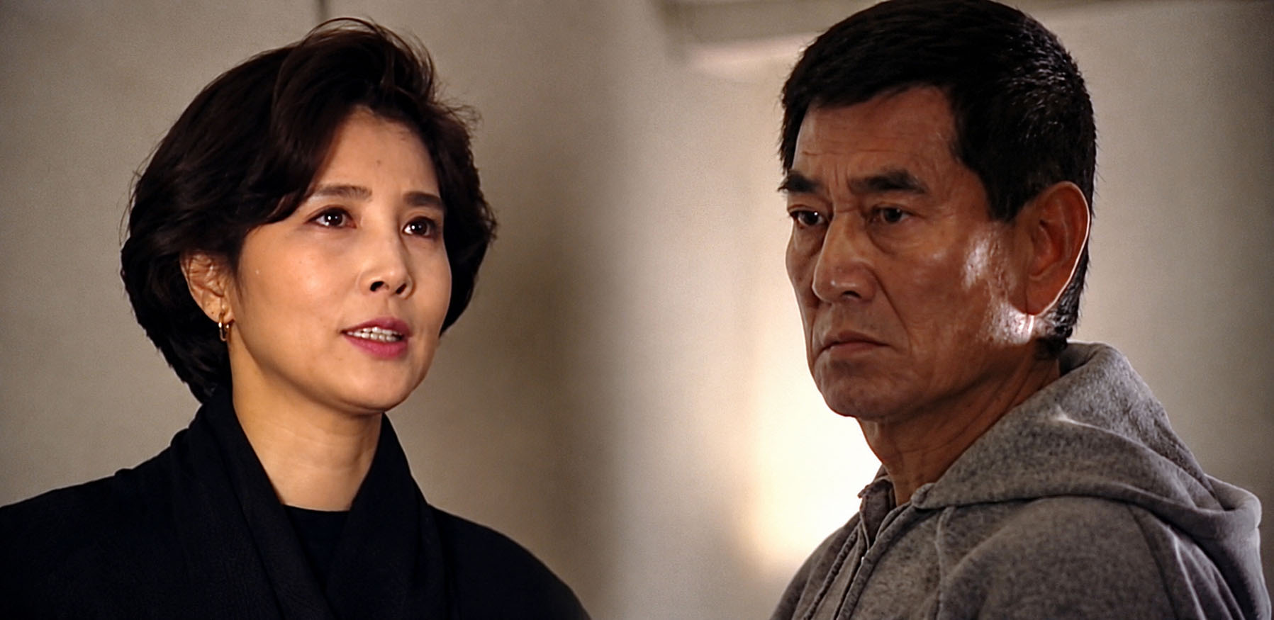チロルの挽歌 — 大原麗子、高倉健
